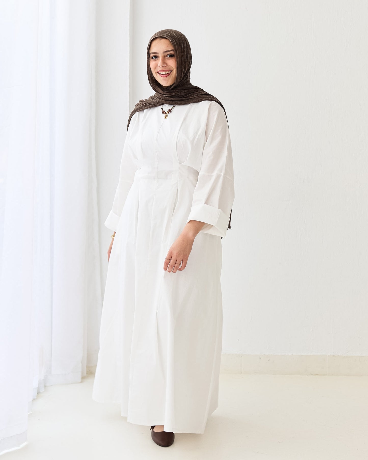 Flowy waist Dress In White