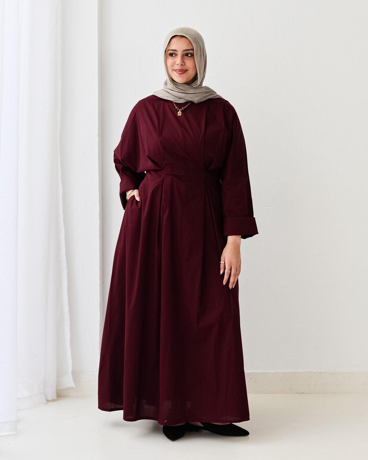 Flowy waist Dress In Burgundy