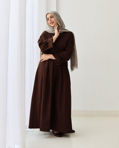 Flowy waist Dress In Brown